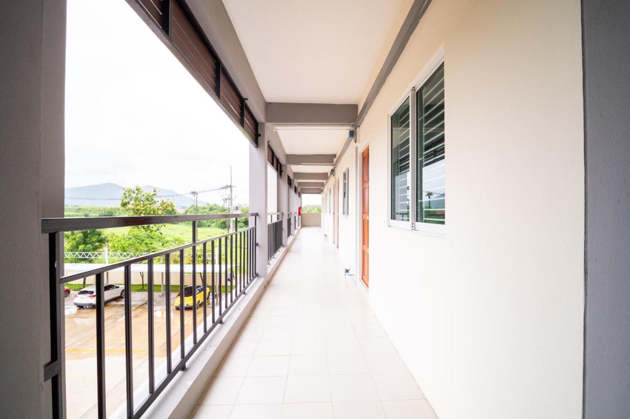 Ek Residence Banchang City Банчанг Екстер'єр фото