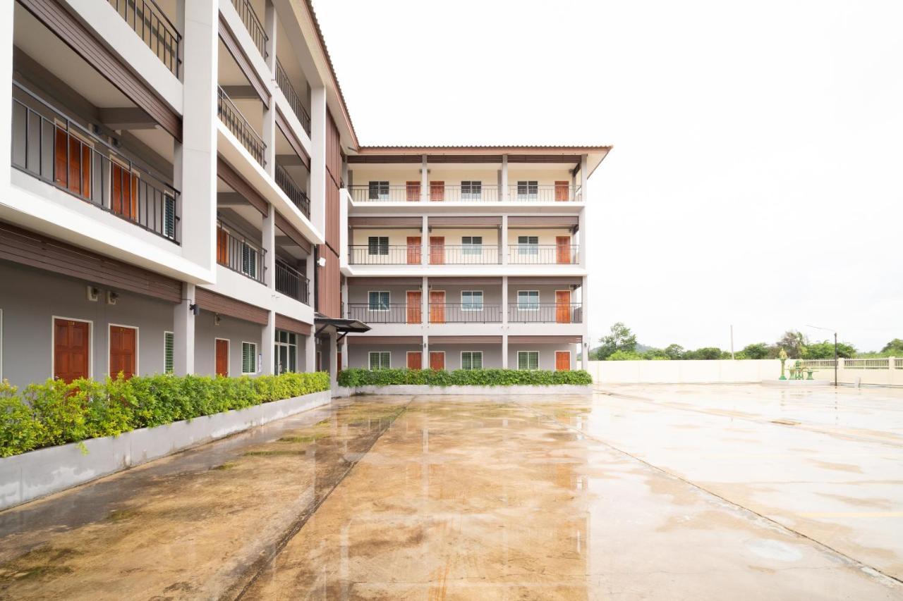Ek Residence Banchang City Банчанг Екстер'єр фото